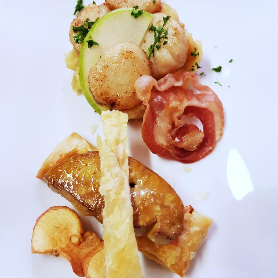 Hotel Restaurant Le Bourgneuf Morlaas Ngoại thất bức ảnh